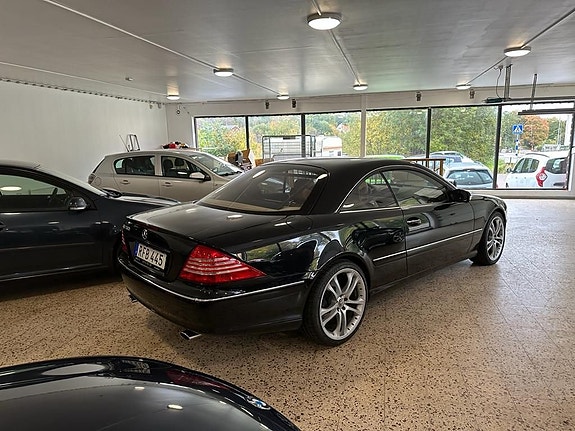 Mercedes-Benz CL500 2 of 5