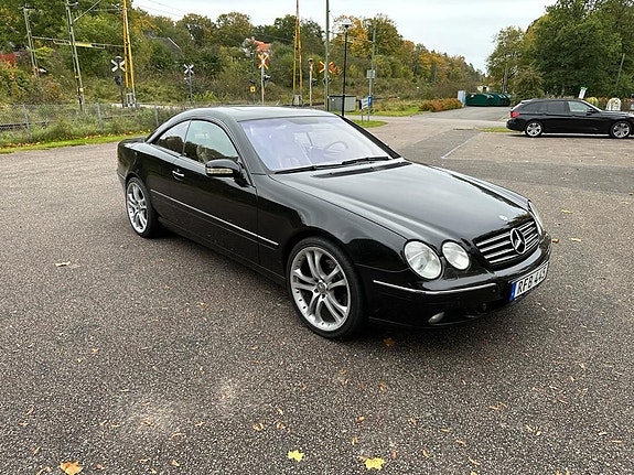 Mercedes-Benz CL500 7 of 13