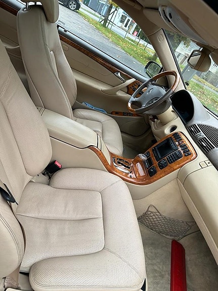 Mercedes-Benz CL500 5 of 5