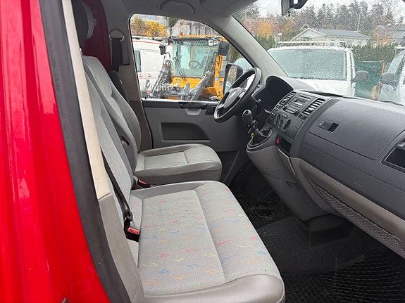 Volkswagen Transporter 5 of 5