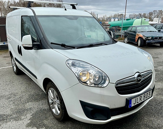 Opel Combo 2 of 25