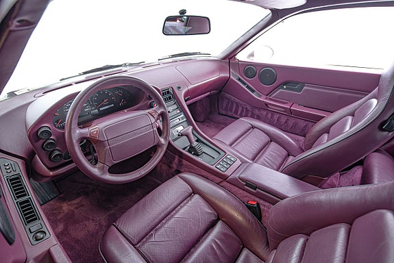 Porsche 928 12 of 28