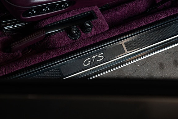 Porsche 928 23 of 28