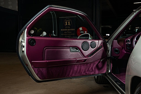 Porsche 928 10 of 28