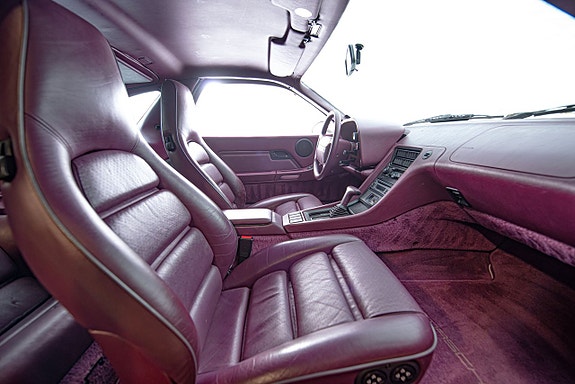Porsche 928 16 of 28
