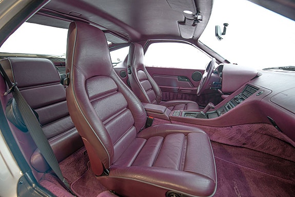 Porsche 928 17 of 28
