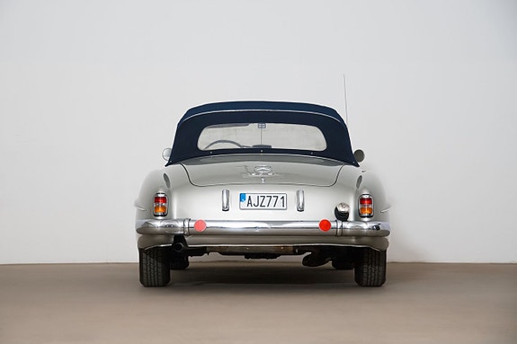 Mercedes-Benz 190 SL 22 of 26