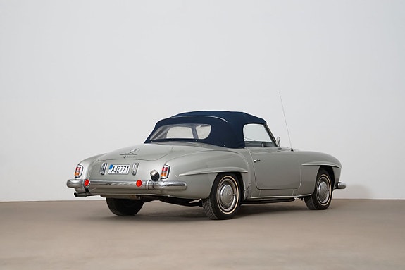Mercedes-Benz 190 SL 6 of 26