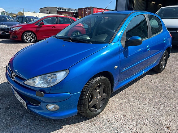 Peugeot 206 3 of 5
