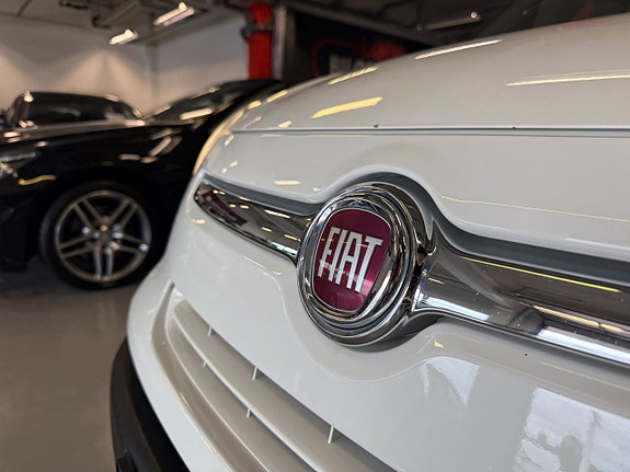 Fiat 500L 23 of 23