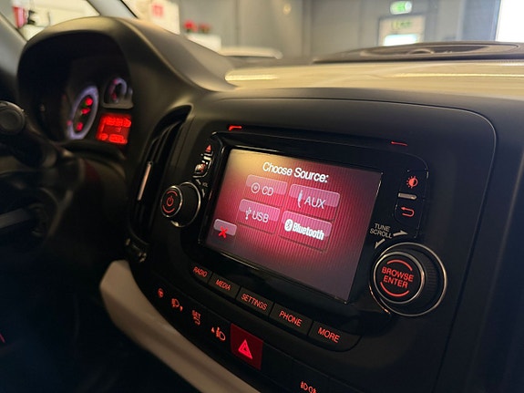 Fiat 500L 20 of 23