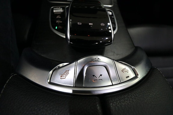 Mercedes-Benz C300 21 of 22