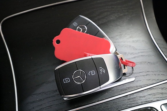 Mercedes-Benz C300 22 of 22