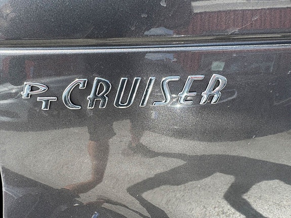 Chrysler PT Cruiser 17 of 25