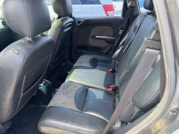 Chrysler PT Cruiser 10 of 25