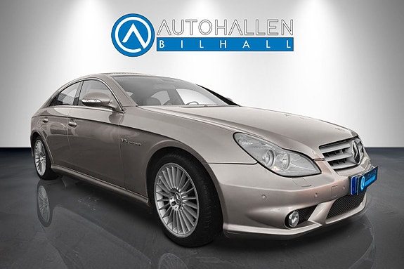 Mercedes-Benz CLS55 2 of 12