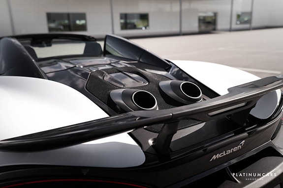 McLaren 600LT 24 of 26