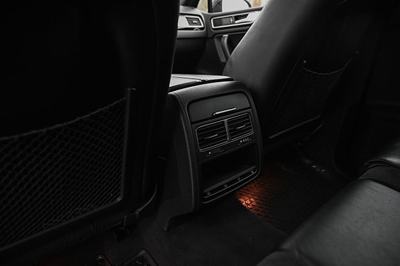 Volkswagen Touareg 22 of 27