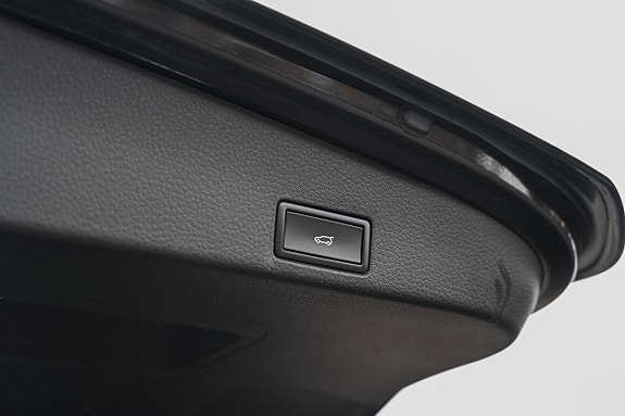 Volkswagen Touareg 26 of 27