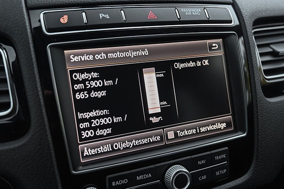 Volkswagen Touareg 27 of 27