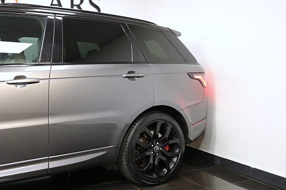 Land Rover Range Rover Sport 26 of 27