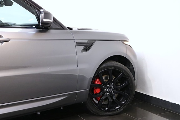 Land Rover Range Rover Sport 27 of 27
