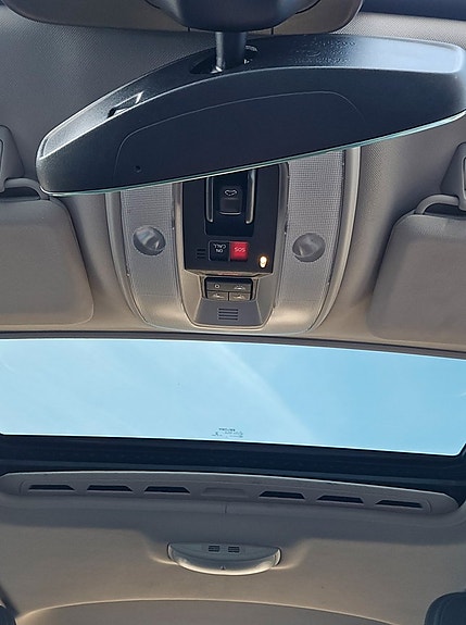 Volvo V60 13 of 18