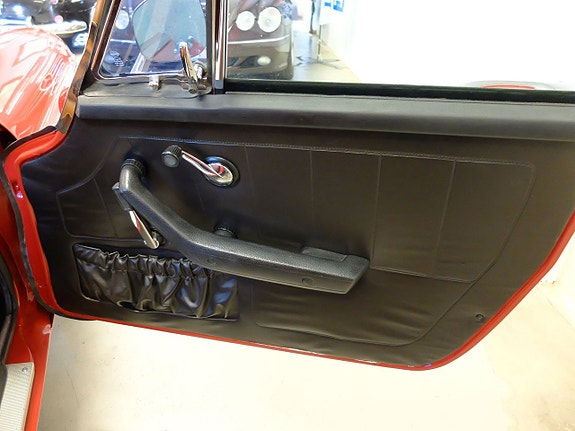 Volvo 1800ES 19 of 25
