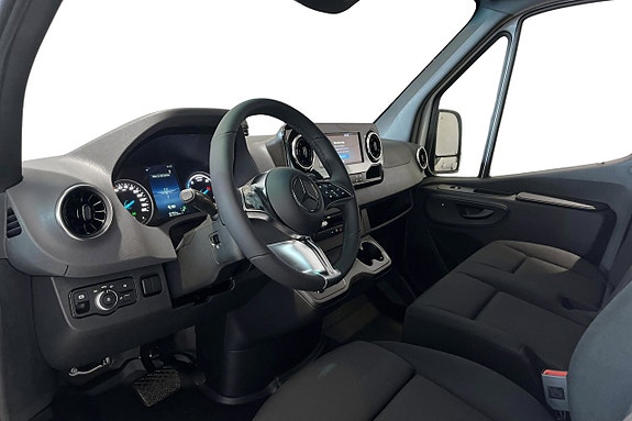 Mercedes-Benz Sprinter 208 6 of 11