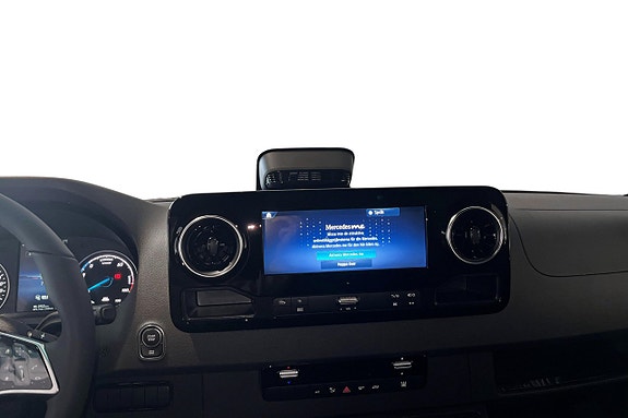 Mercedes-Benz Sprinter 208 8 of 11