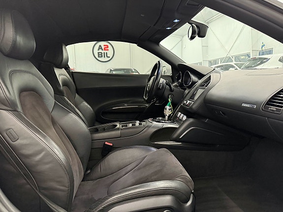 Audi R8 16 of 21