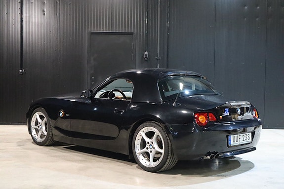 BMW Z4 4 of 5