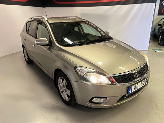 Kia Ceed 8 of 22