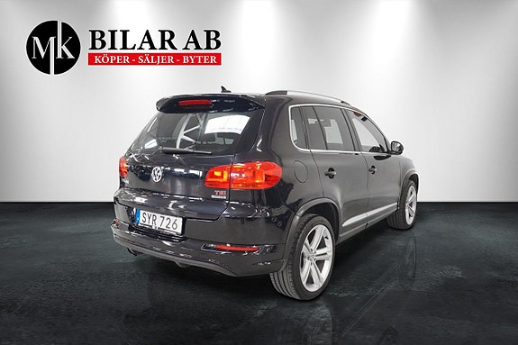 Volkswagen Tiguan 6 of 12