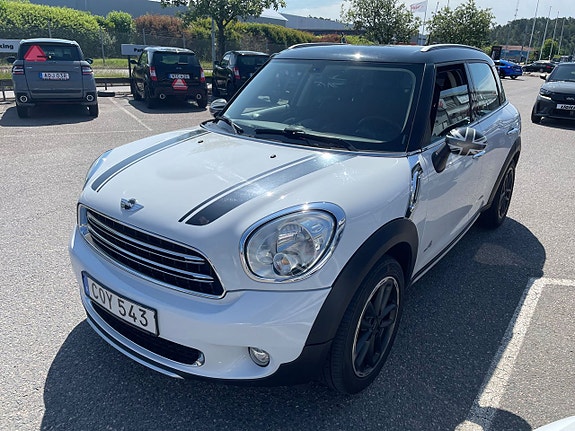 MINI Countryman Cooper D 3 of 5