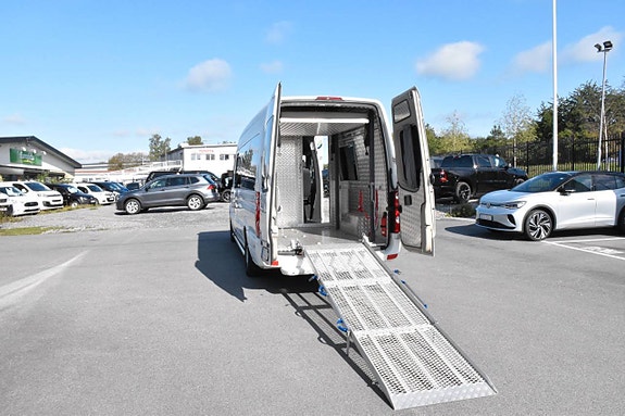 Volkswagen Crafter 18 of 22