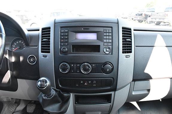 Volkswagen Crafter 16 of 22