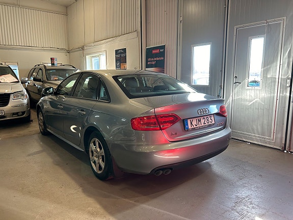 Audi A4 4 of 11