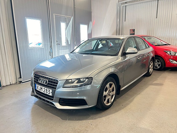 Audi A4 3 of 11