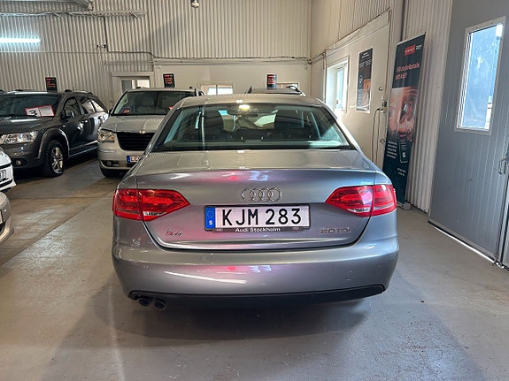 Audi A4 11 of 11