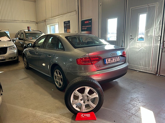 Audi A4 5 of 11