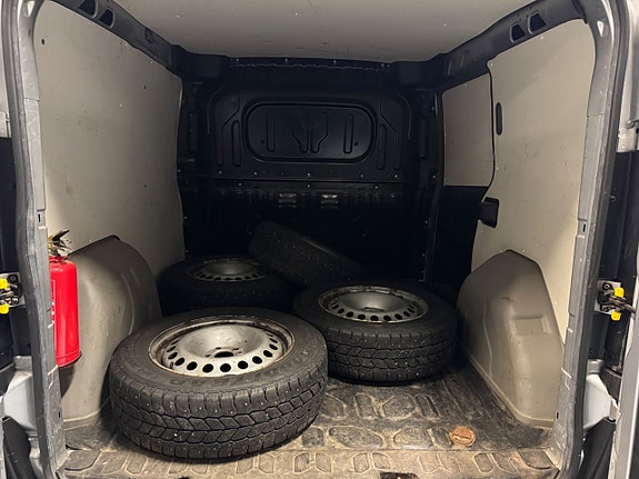 Opel Combo 10 of 20
