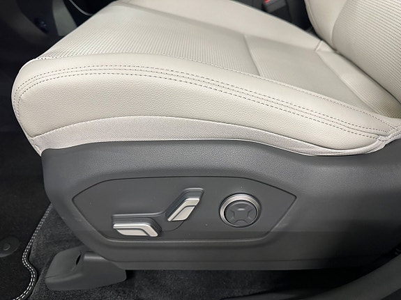 Hyundai Santa Fe 14 of 15