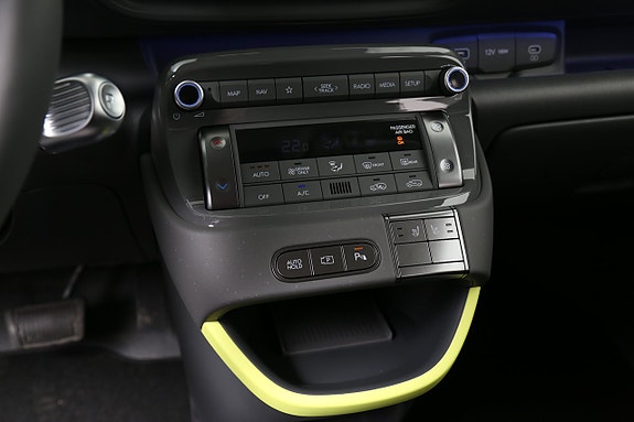 Hyundai Inster 18 of 21