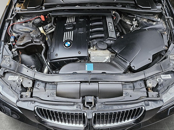 BMW 325i 18 of 18