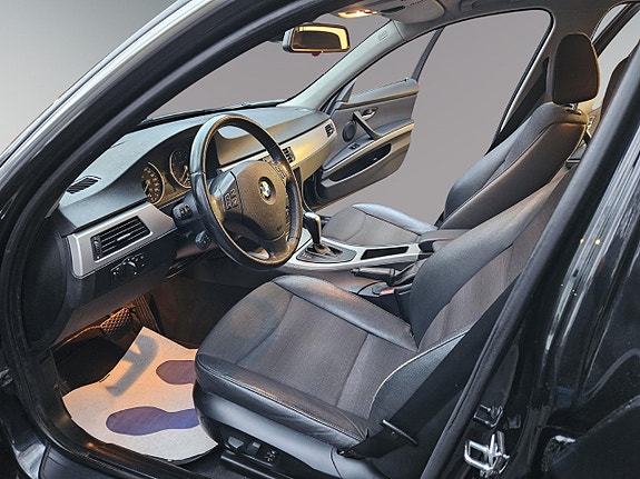 BMW 325i 11 of 18