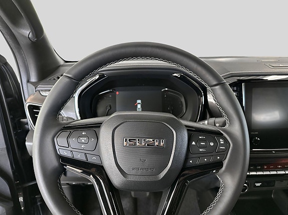 Isuzu D-max 4 of 11