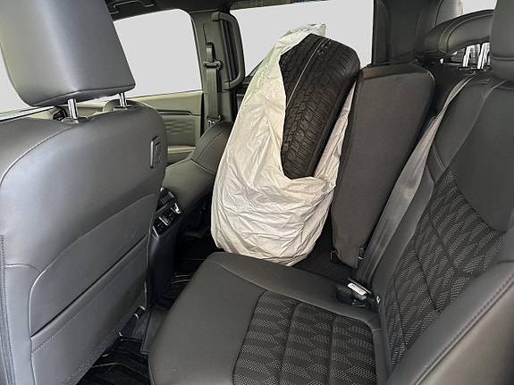 Isuzu D-max 9 of 11