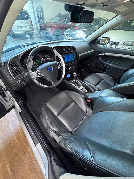 Saab 9-3 6 of 17