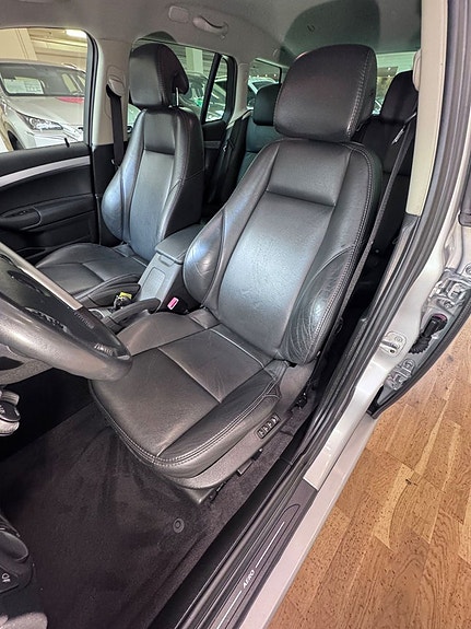 Saab 9-3 7 of 17